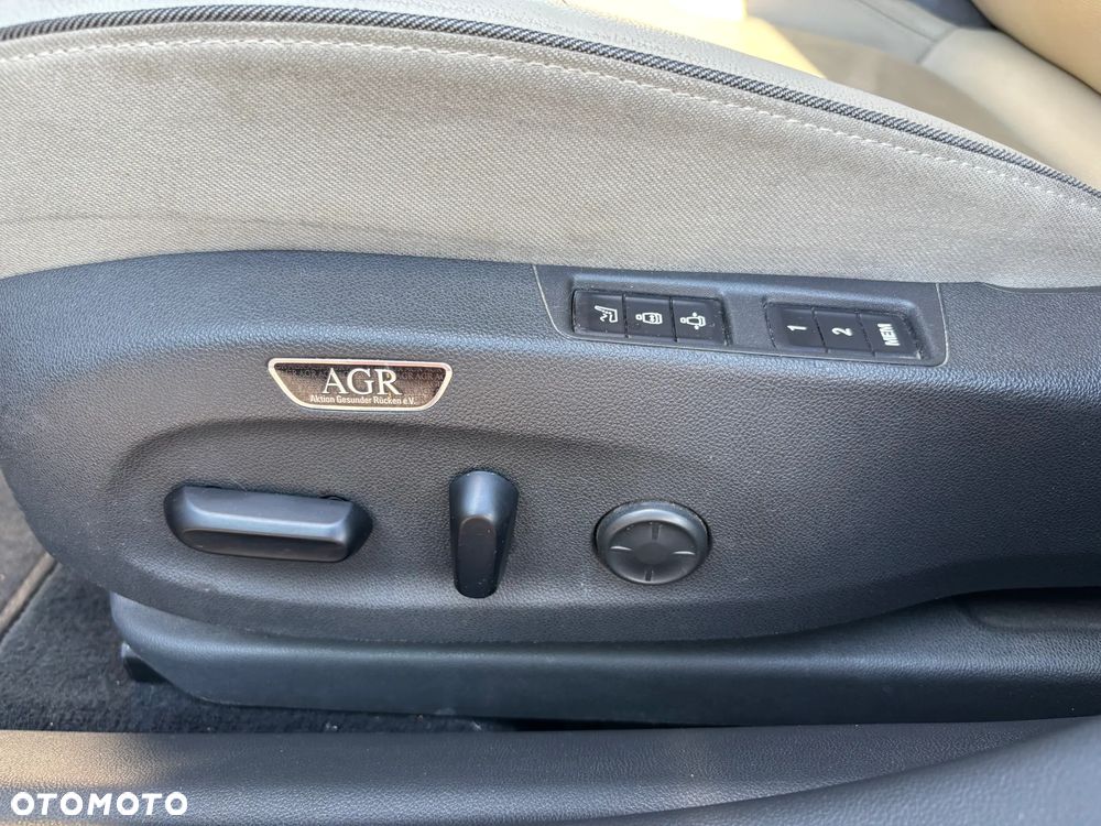 Opel Insignia - 19