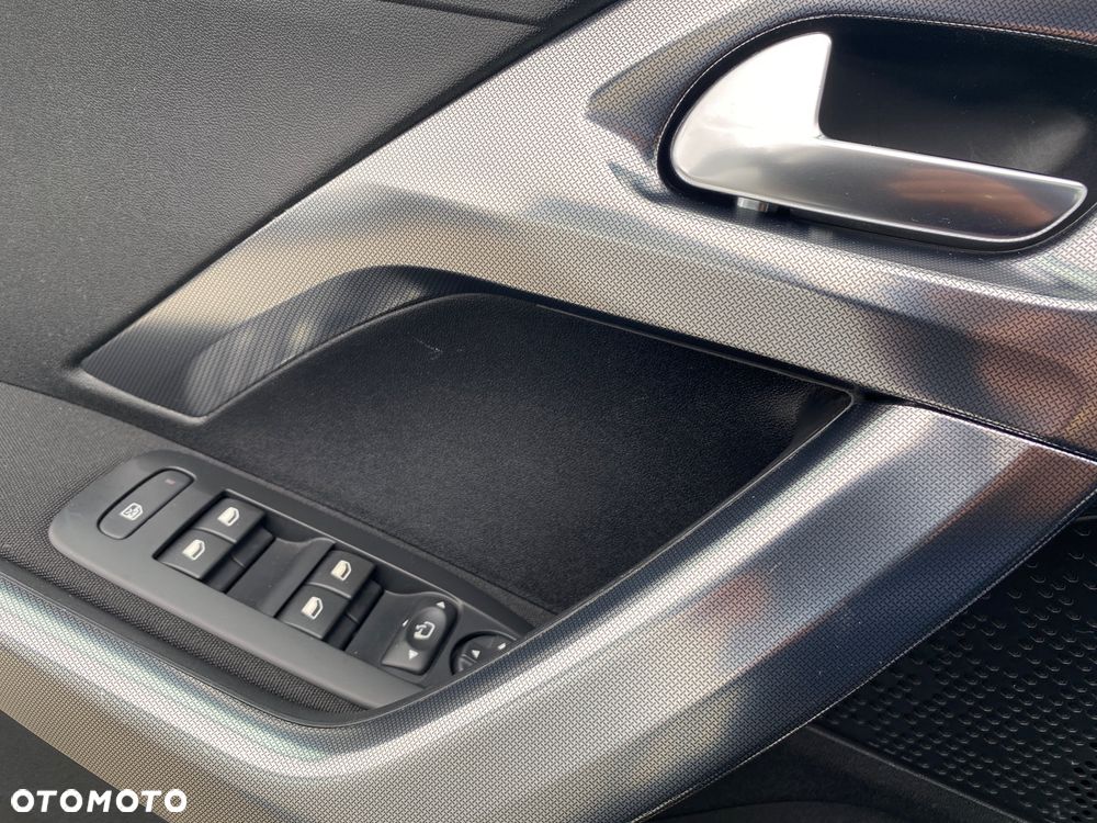 Peugeot 2008 PureTech 110 Stop&Start Allure - 25