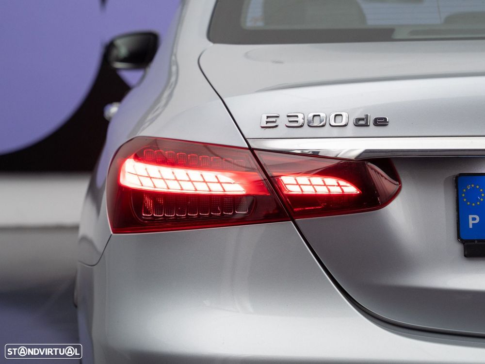 Mercedes-Benz E 300 de AMG Line - 12
