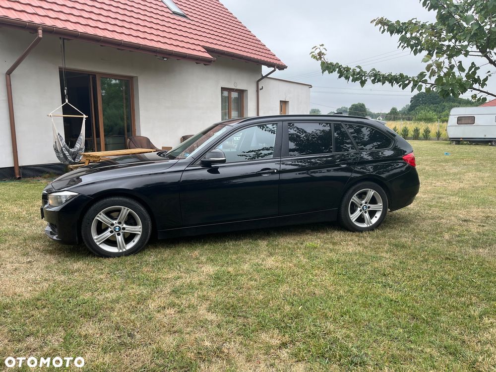 BMW Seria 3 318d DPF - 9