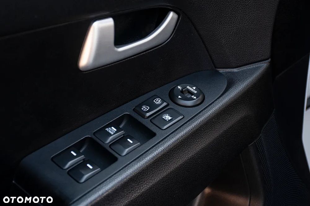 Kia Sportage 1.6 GDI L 2WD - 8