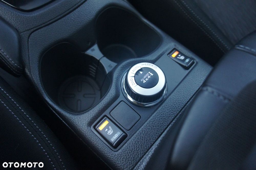 Nissan X-Trail - 25