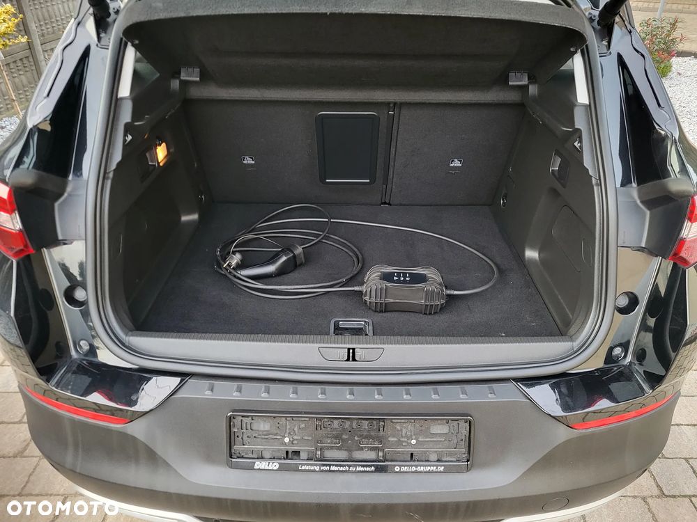 Opel Grandland X 1.6 DI Start/Stop Business Elegance - 16