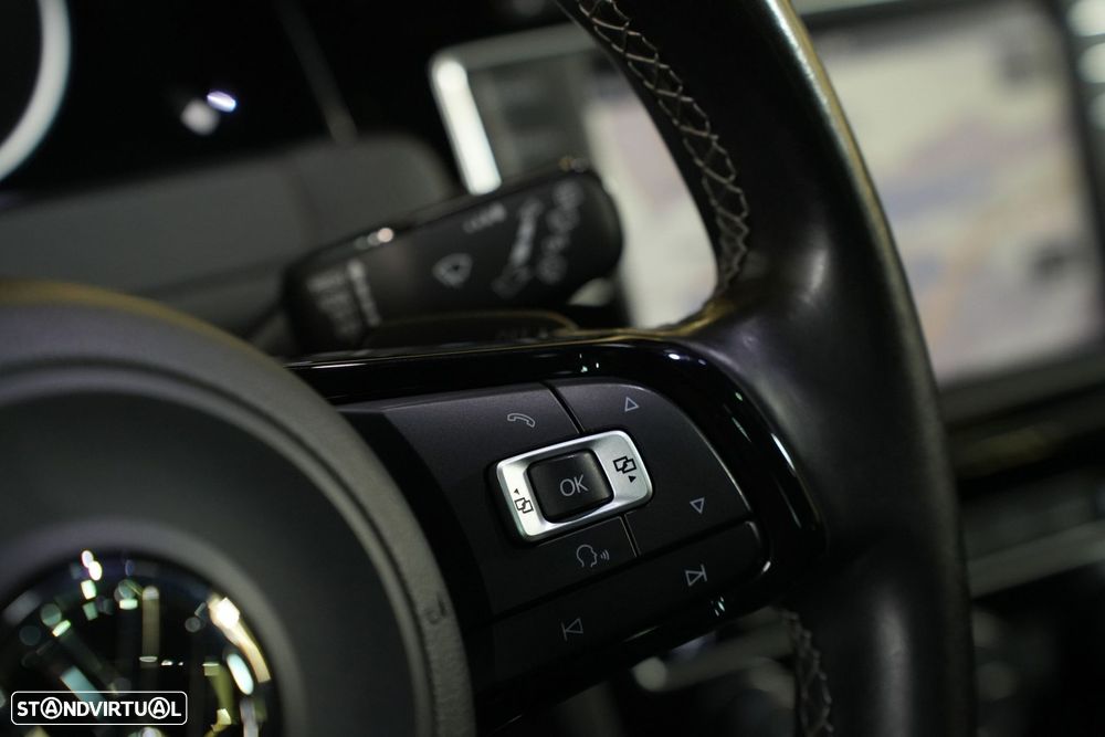 VW Golf 2.0 TSi R DSG - 20