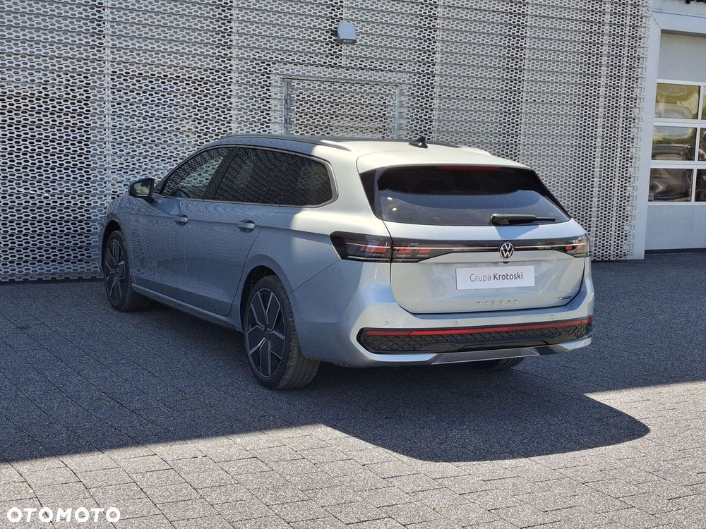 Volkswagen Passat - 6