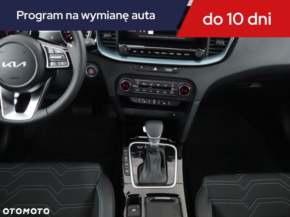 Kia XCeed - 14