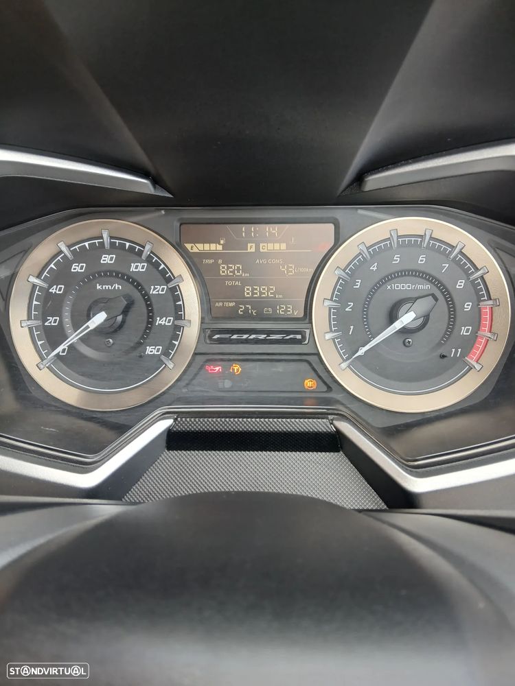 Honda Forza 350 - 8400 Km - Excelente Estado - 8