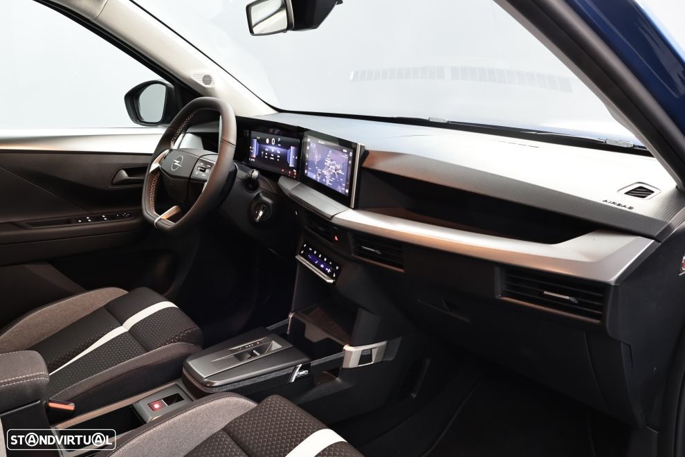 Opel Frontera - 22