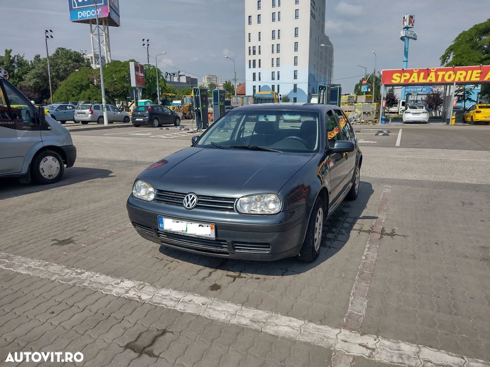 Volkswagen Golf 1.4 - 1