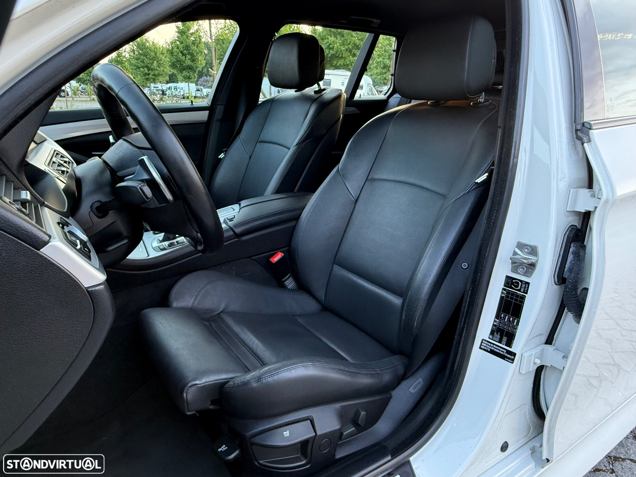 BMW 520 d Pack M Auto - 16