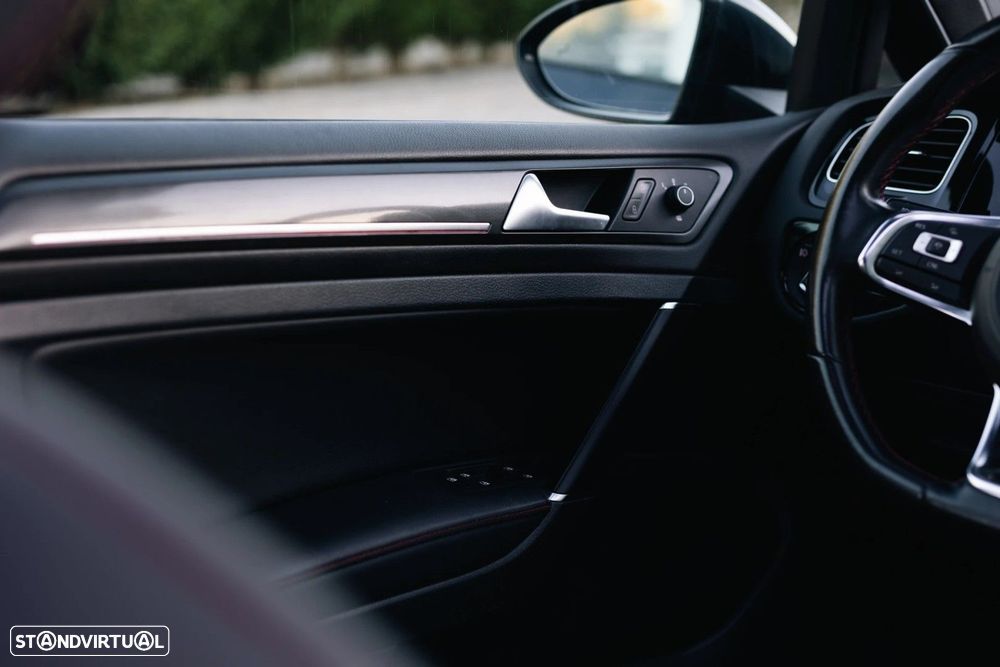 VW Golf 2.0 TSi GTi - 60
