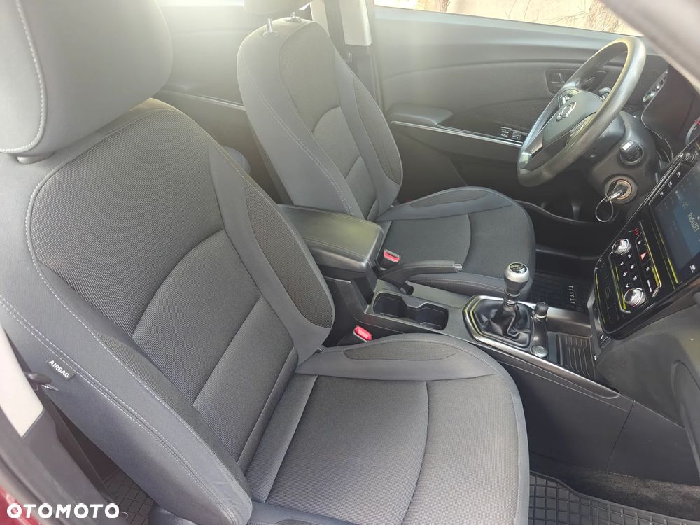 SsangYong/KGM Tivoli 1.5 T-GDI Amber - 17