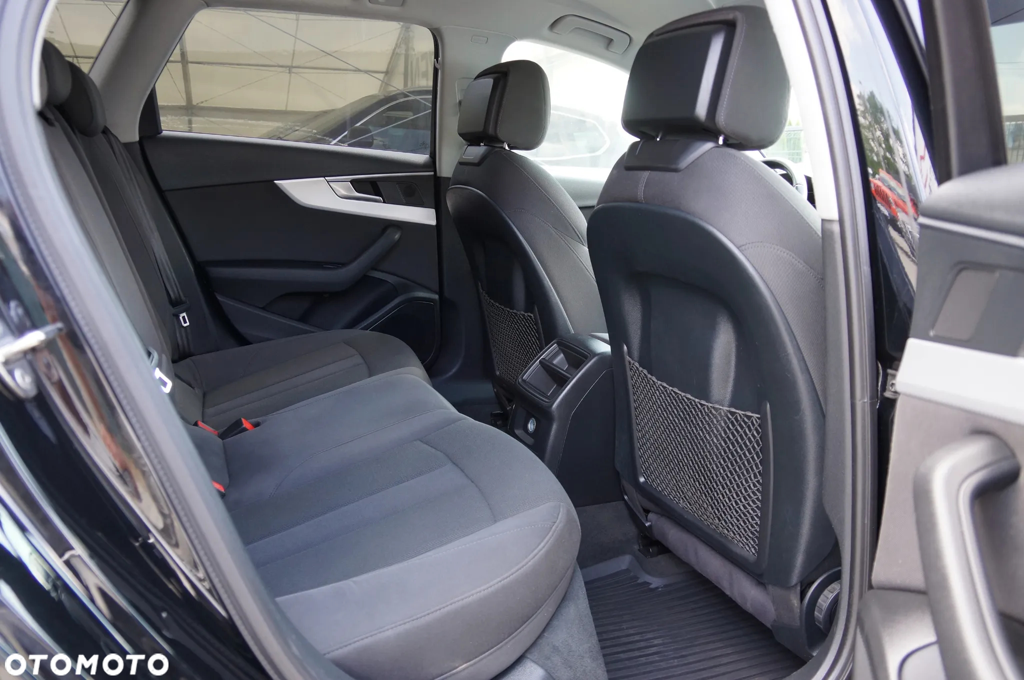 Audi A4 Avant 2.0 TDI clean diesel Quattro - 29