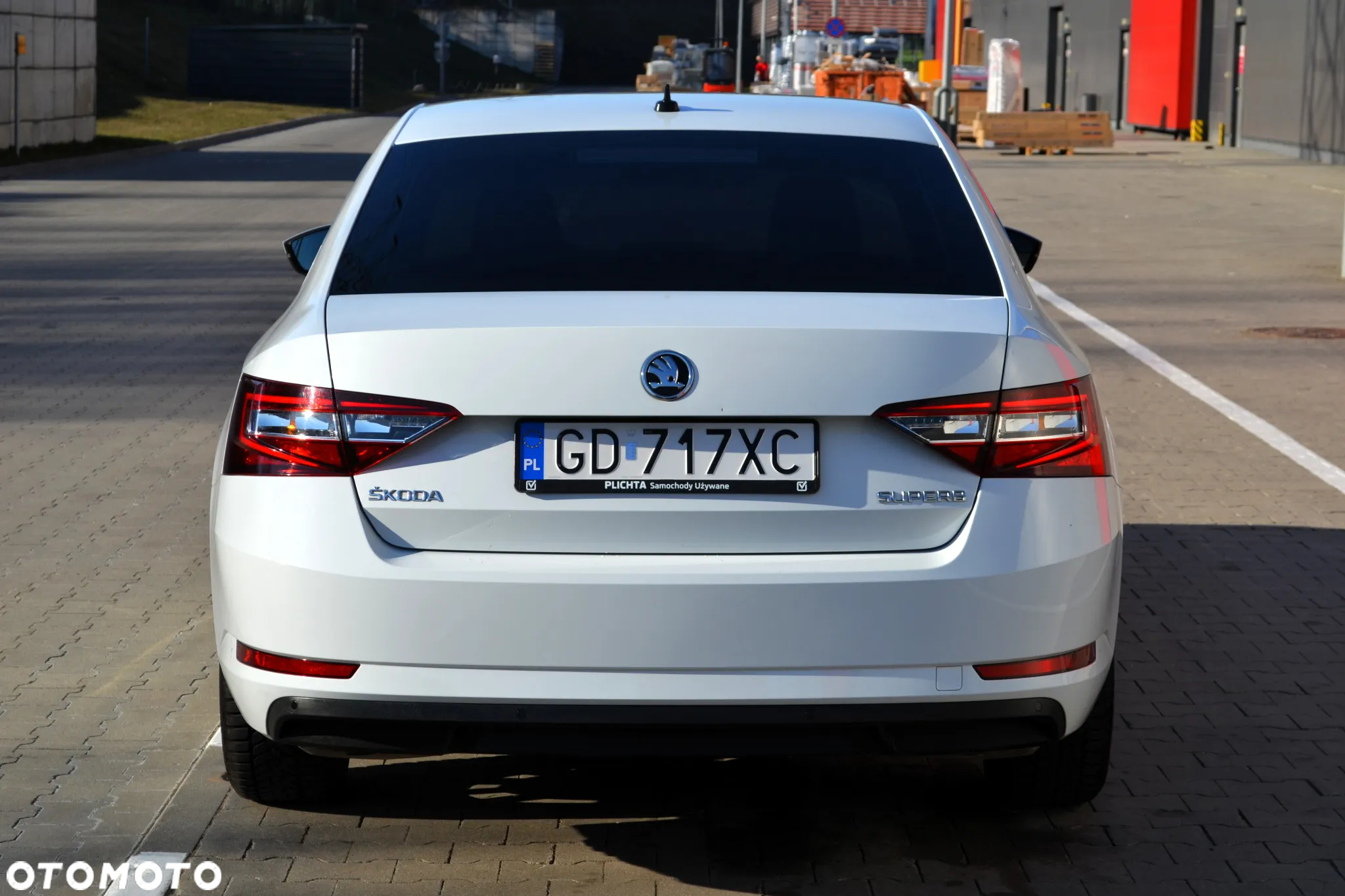 Skoda Superb 2.0 TSI Ambition DSG - 29