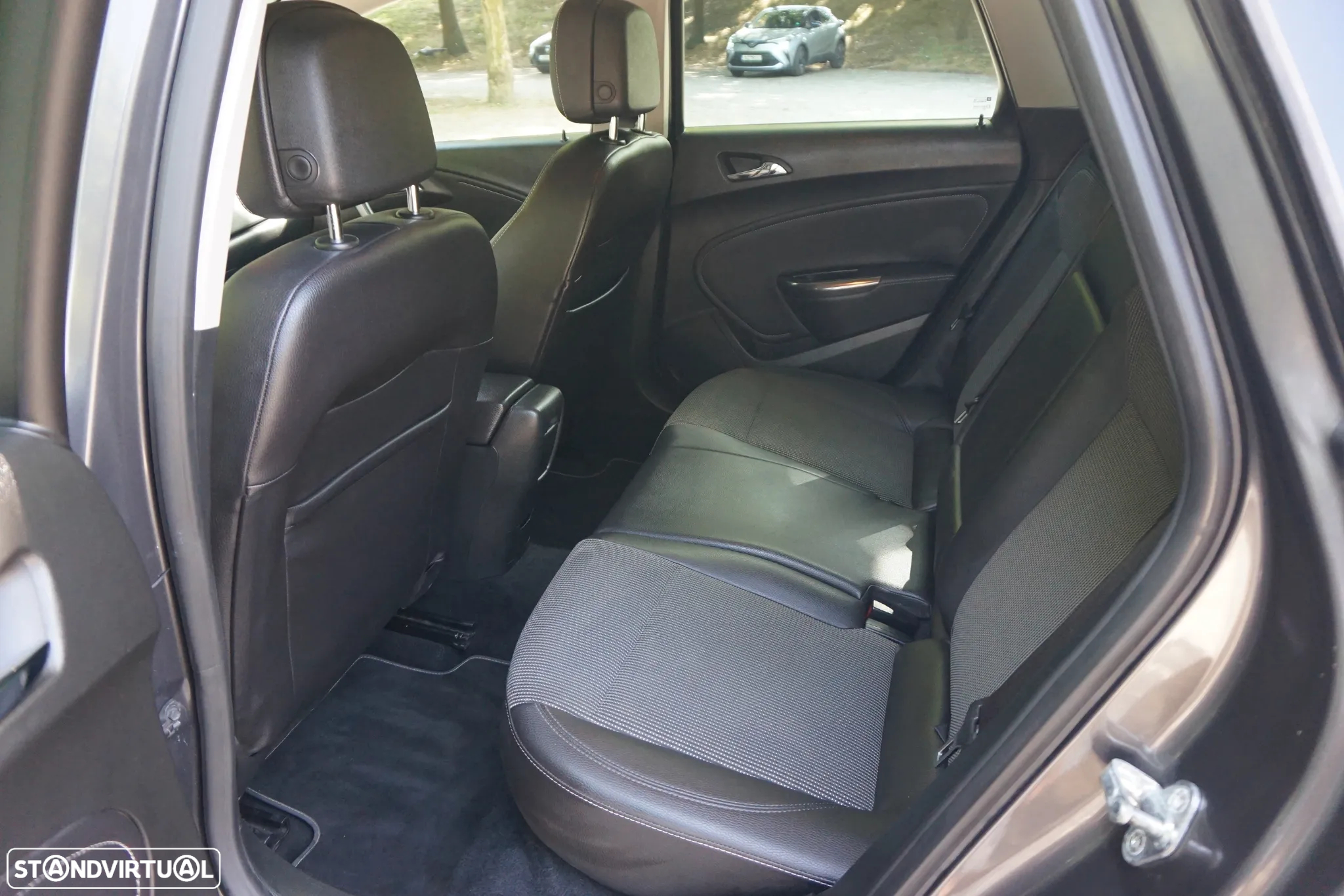 Opel Astra Sports Tourer 1.7 CDTi Cosmo - 14