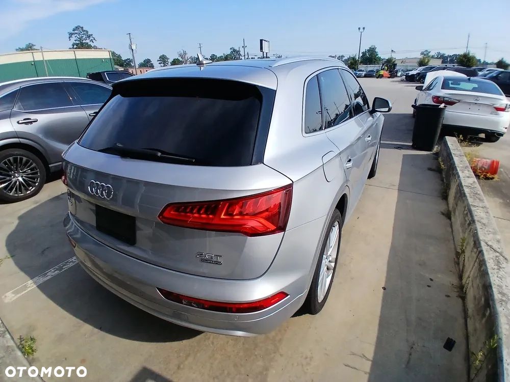 Audi Q5 - 5