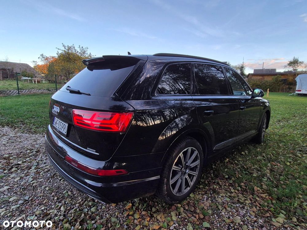 Audi Q7 - 3