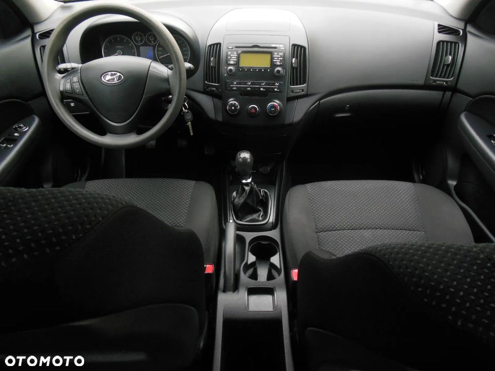 Hyundai i30 1.4 Blue Comfort - 8