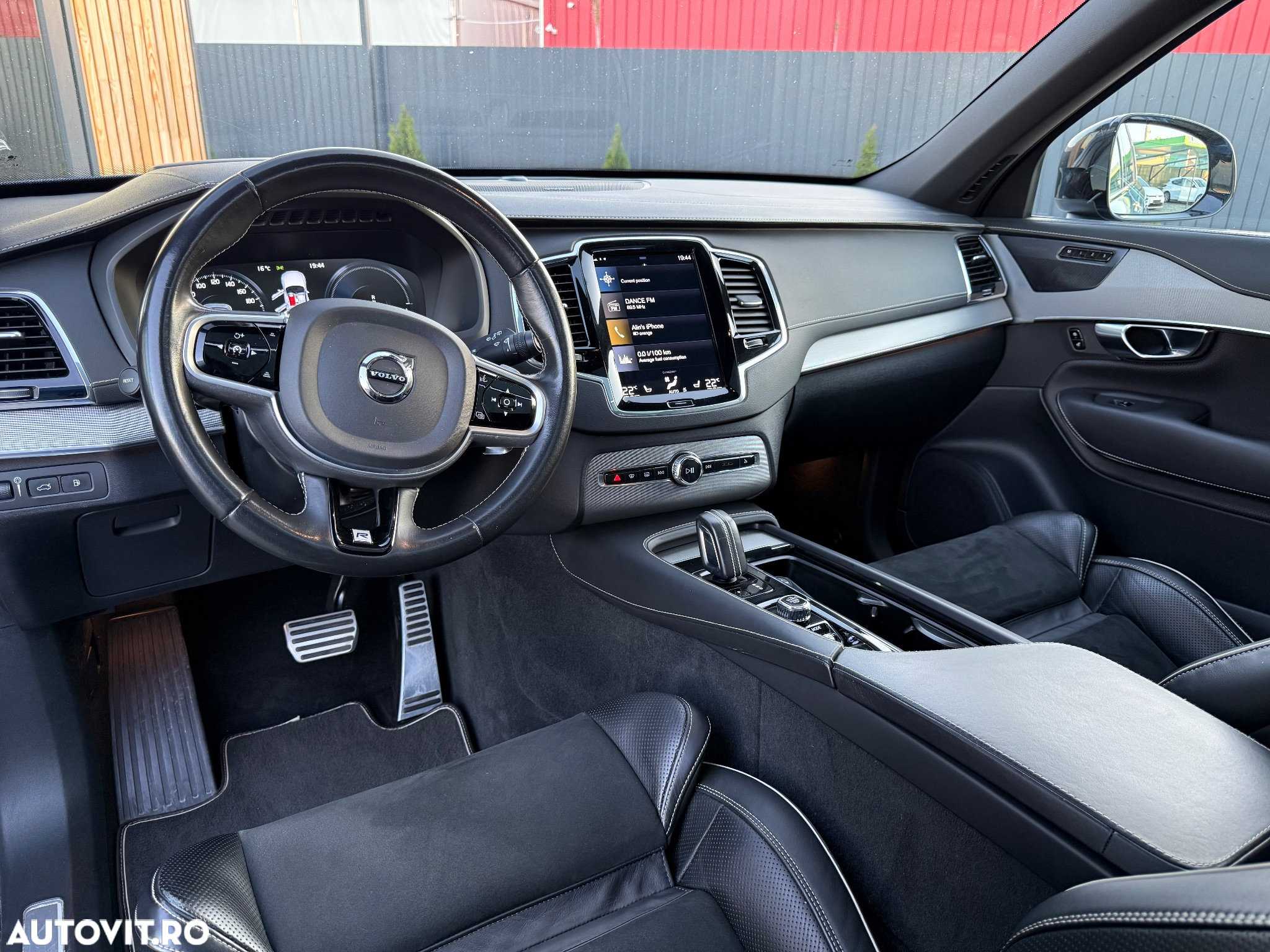 Volvo XC 90 T8 AWD Recharge Geartronic RDesign - 3