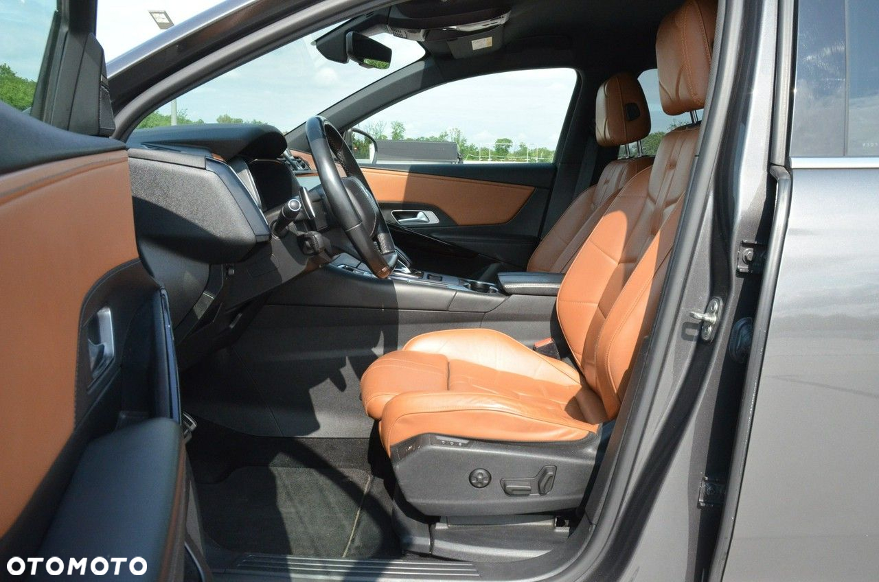 DS Automobiles DS 7 Crossback - 31