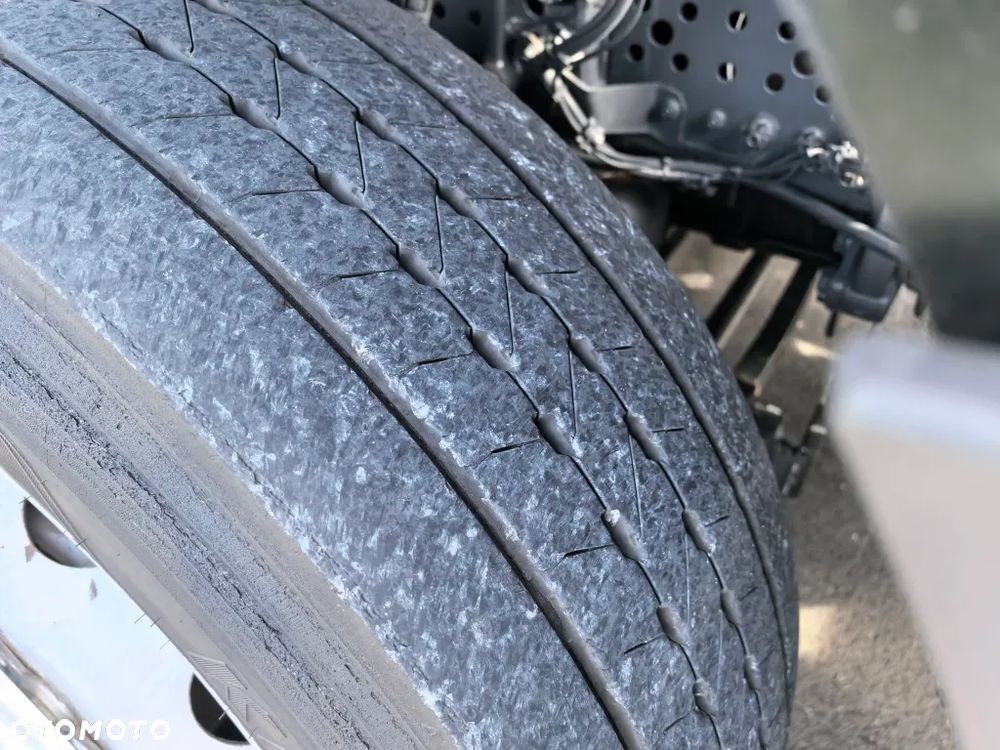 Mercedes-Benz Actros 2545 // Lusterka // Zabudowa Multi // Rozstaw 4900mm // Standard // MP5 // - 11