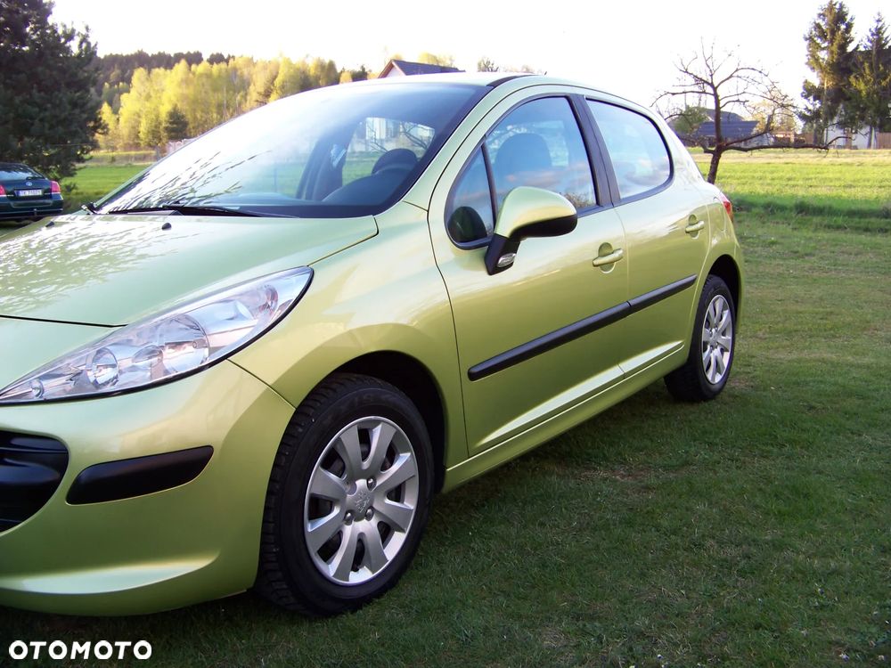 Peugeot 207 1.4 Trendy - 3