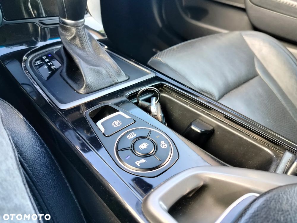 Hyundai i40 1.7 CRDi Premium DCT - 17