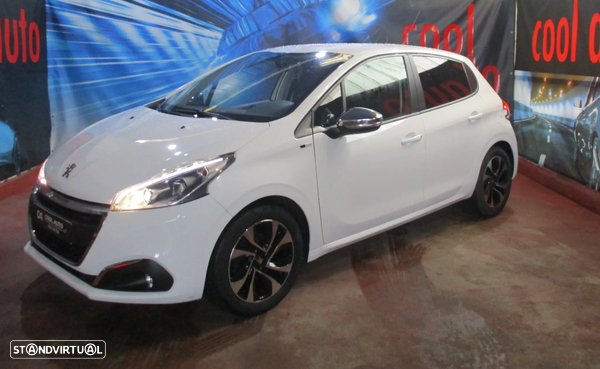 Peugeot 208 1.2 PureTech Style