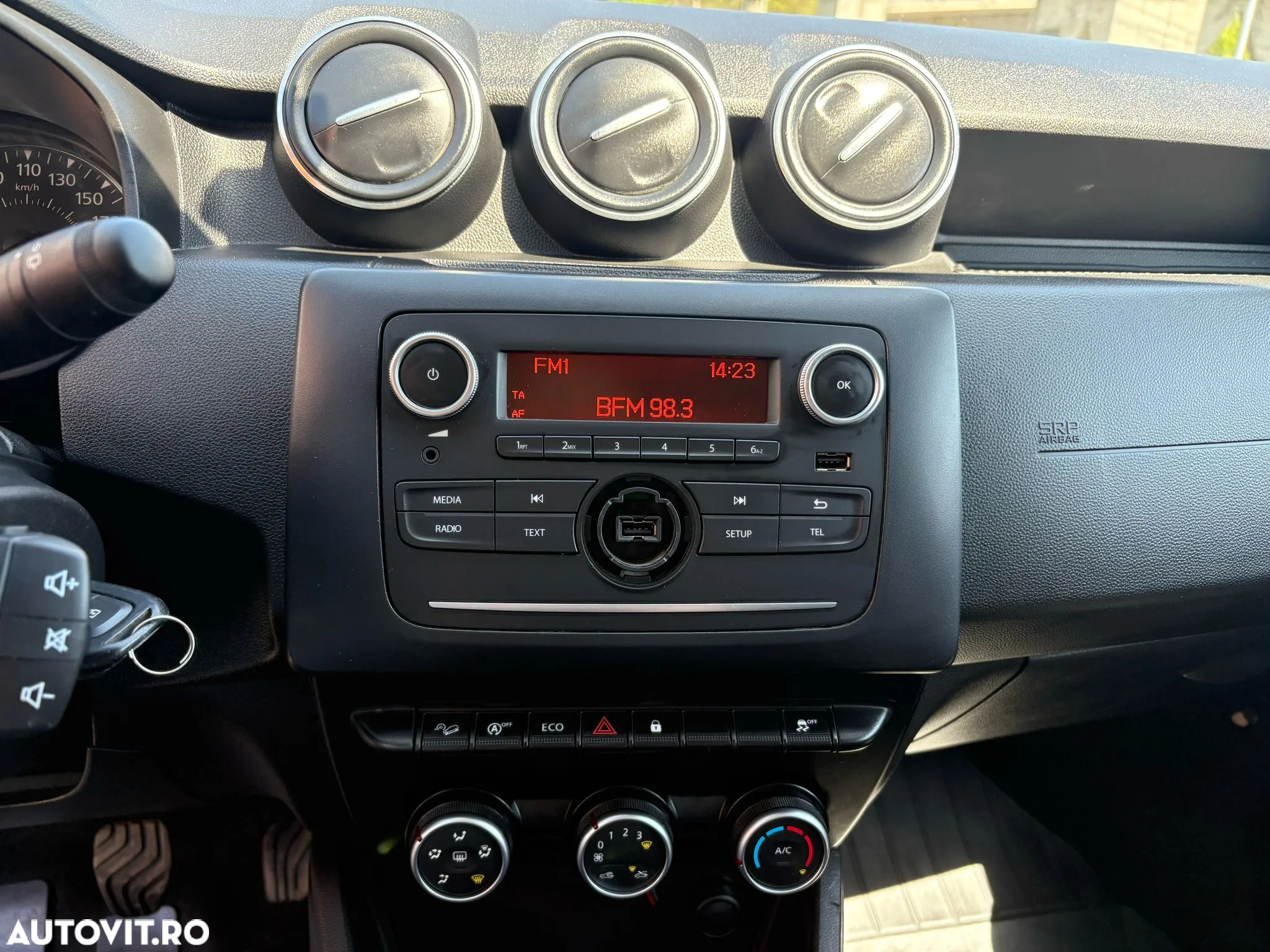 Dacia Duster 1.5 Blue dCi 4WD Essential - 10