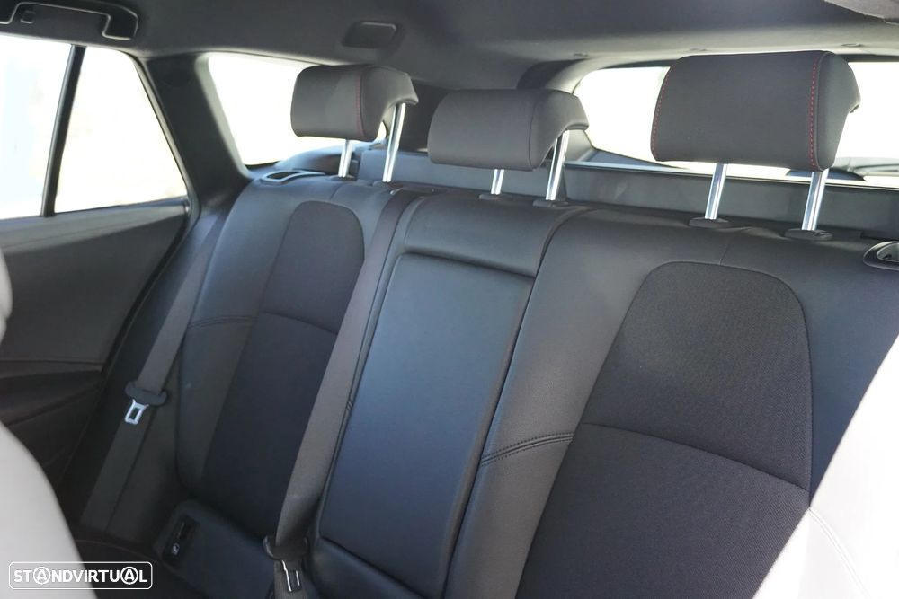 Toyota Corolla Touring Sports 1.8 Hybrid GR-Sport - 13