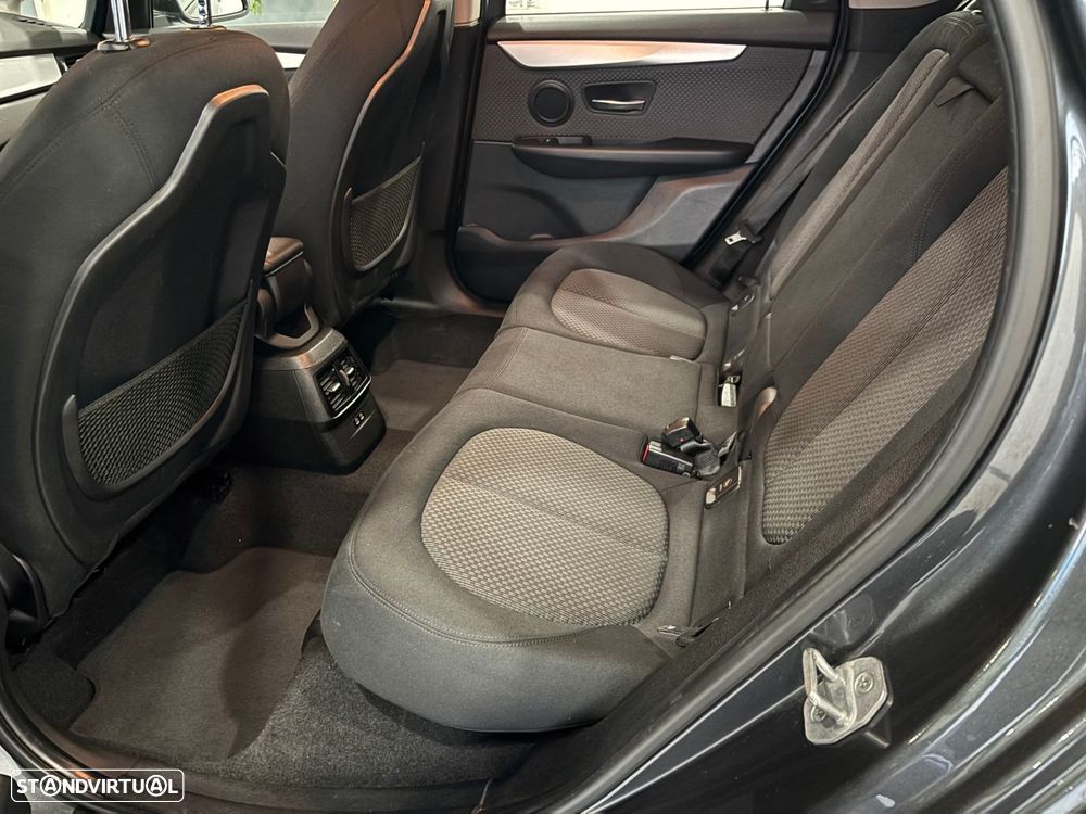 BMW 216 Active Tourer d Advantage - 10
