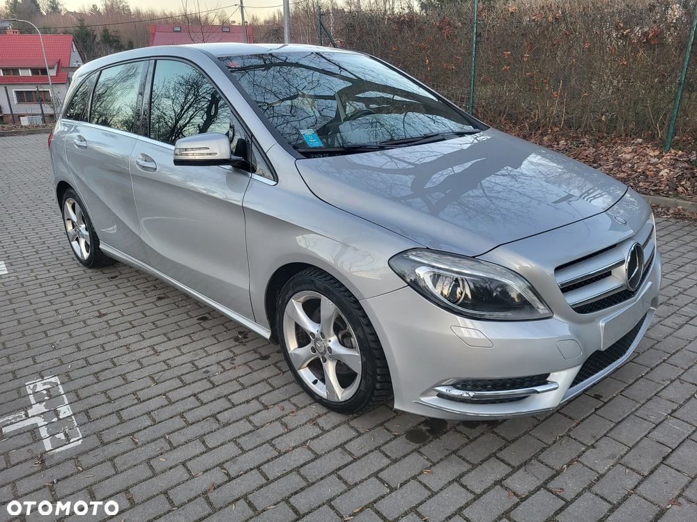 Mercedes-Benz Klasa B 180 CDI (BlueEFFICIENCY) - 9