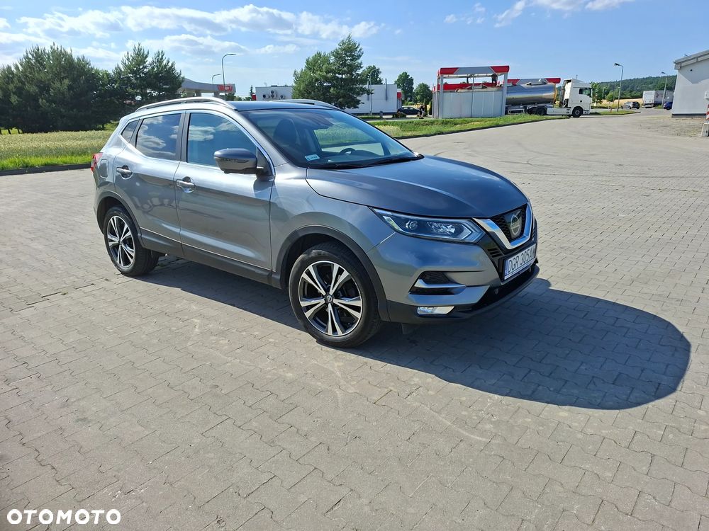 Nissan Qashqai 1.5 dCi N-Connecta - 1