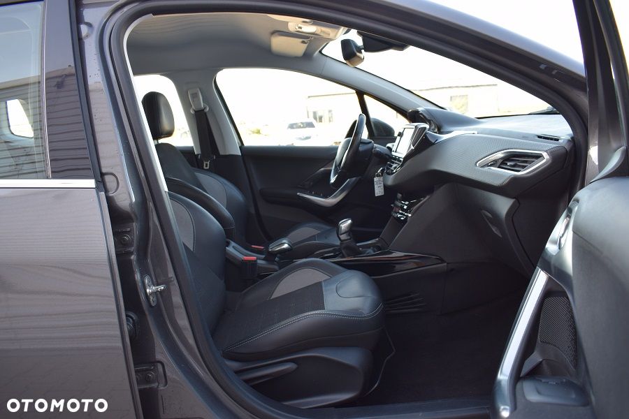 Peugeot 2008 PureTech 110 Stop&Start Allure - 10