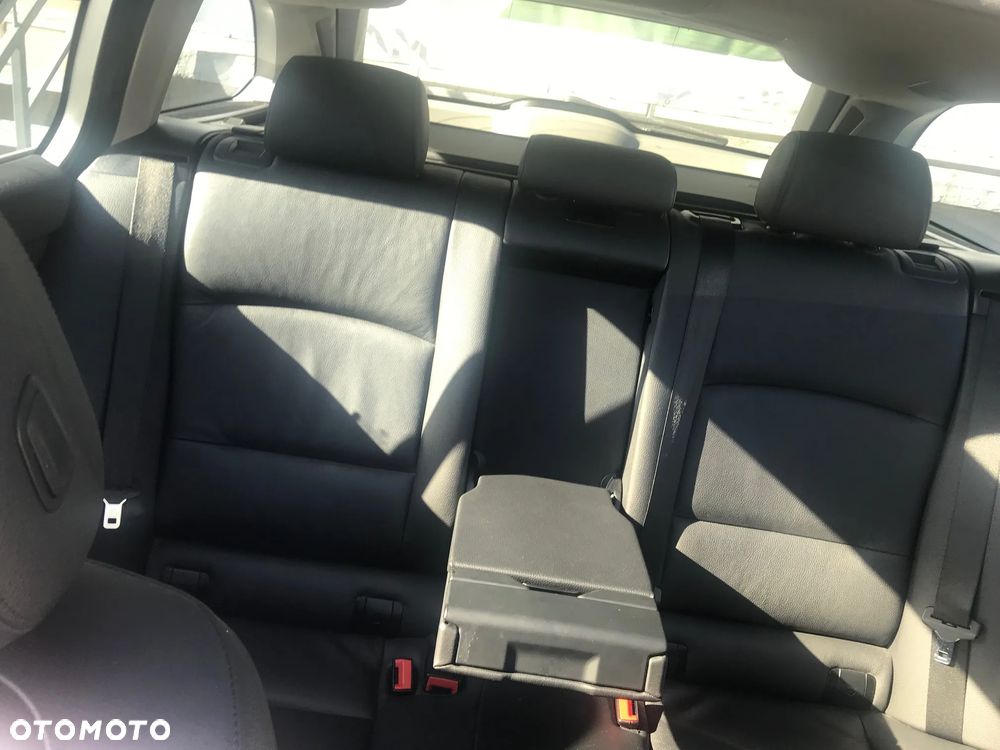 BMW Seria 5 530d xDrive Touring Sport-Aut Luxury Line - 30