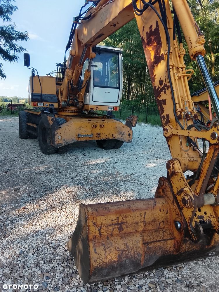 Liebherr 312 - 1