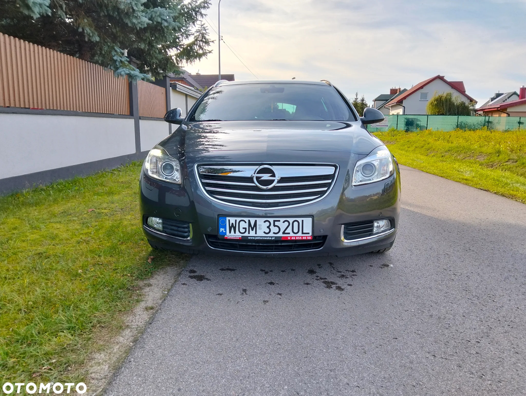 Opel Insignia - 8