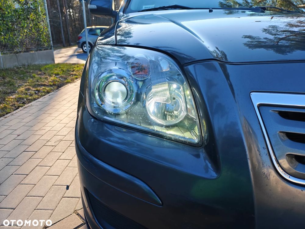 Toyota Avensis 2.0 D-4D Luna - 3