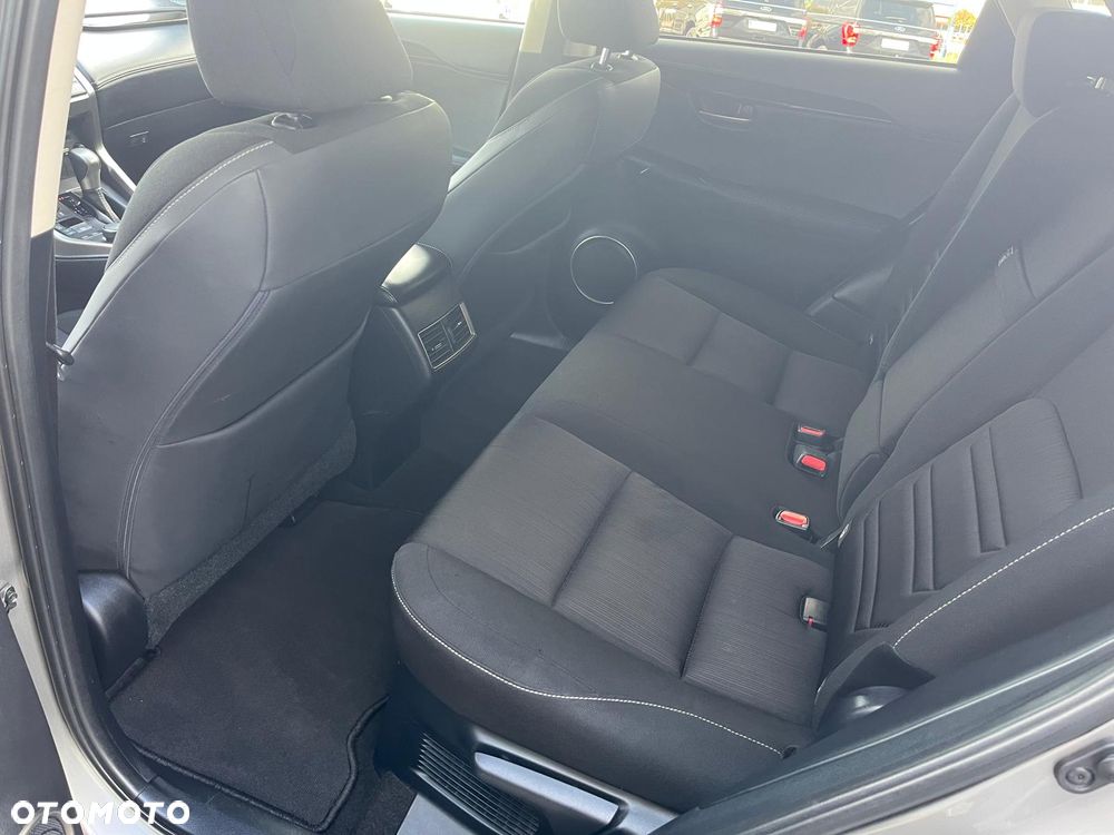 Lexus NX 300h Elite AWD - 14