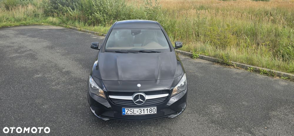 Mercedes-Benz CLA 200 - 2