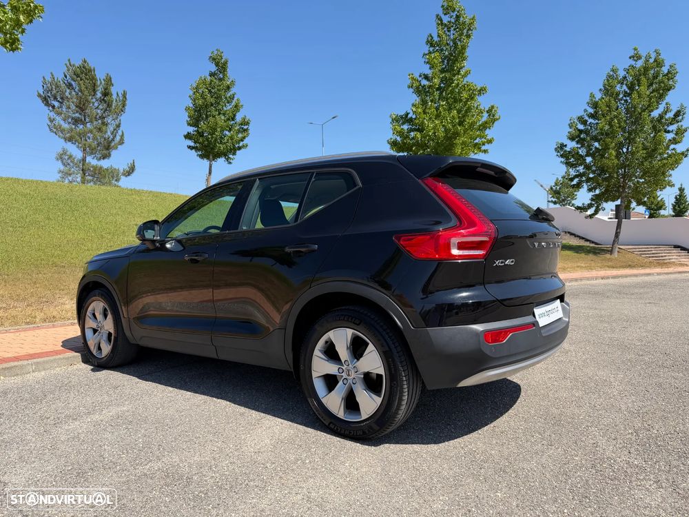 Volvo XC 40 2.0 D3 Momentum Plus Geartronic - 3