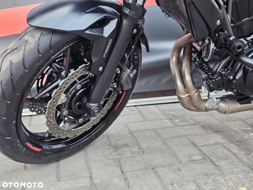 Kawasaki Z 650 - 11