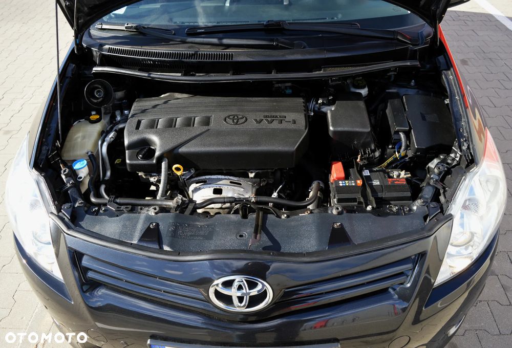 Toyota Auris 1.33 VVT-i Active - 34