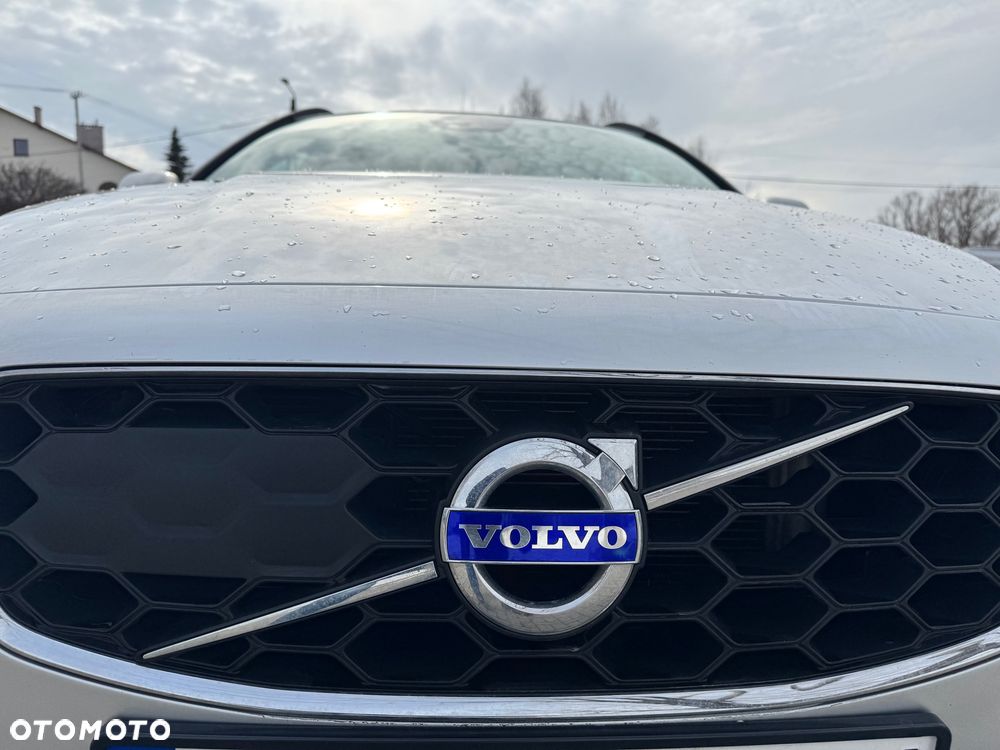 Volvo XC 70 D4 AWD Summum - 9