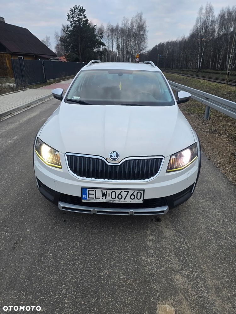 Skoda Octavia 2.0 TDI 4x4 DSG Scout - 5
