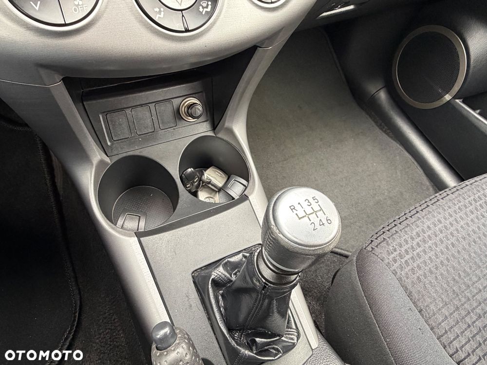 Toyota RAV4 2.2 D-CAT 4x4 Executive - 14