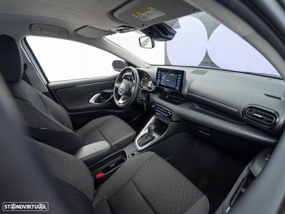 Toyota Yaris 1.5 HDF Comfort - 33