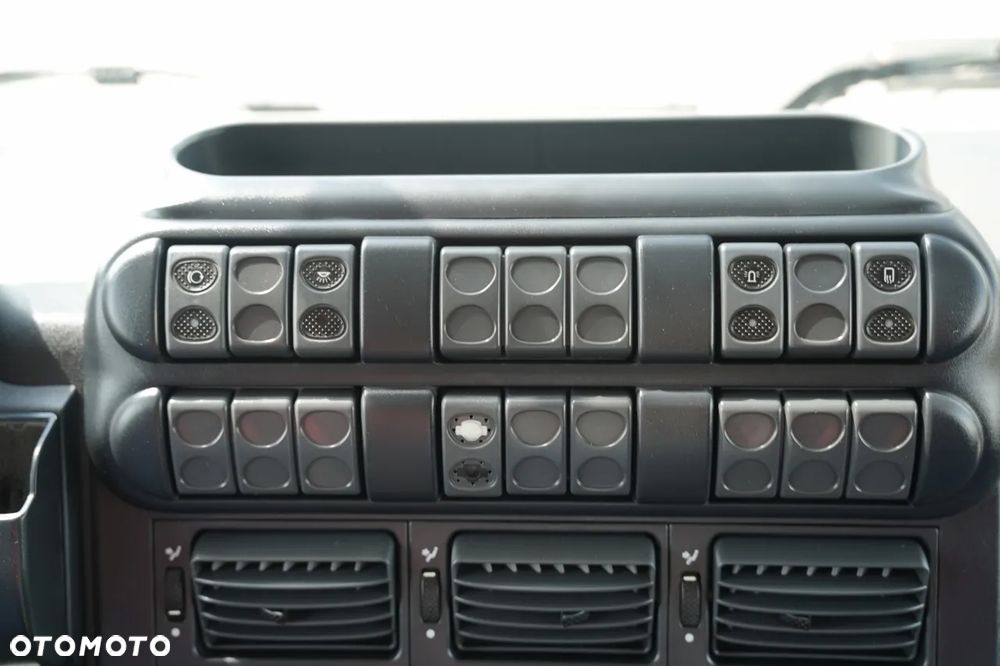 Iveco TRAKKER 450 / 6X4 / WYWROTKA / HYDROKLAPA / HYDROBURTA / BORDMATIC / CZOŁOWNICA / EURO 5 / - 32