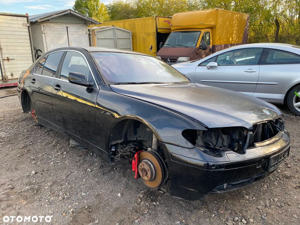 242 / Bmw E65 / Na Części /