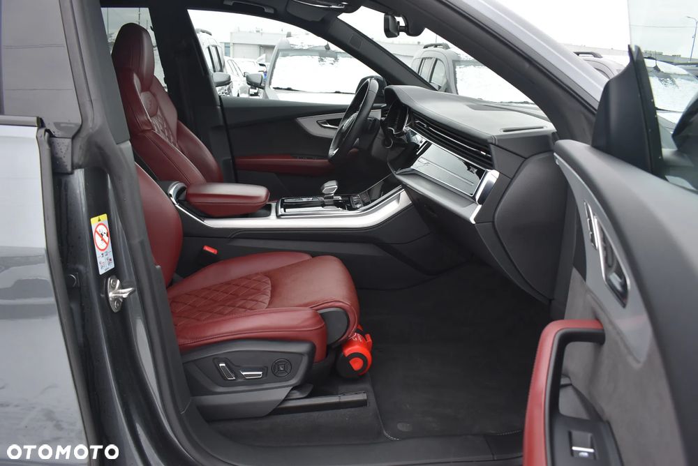 Audi SQ8 - 18